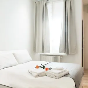 Brisa Milano