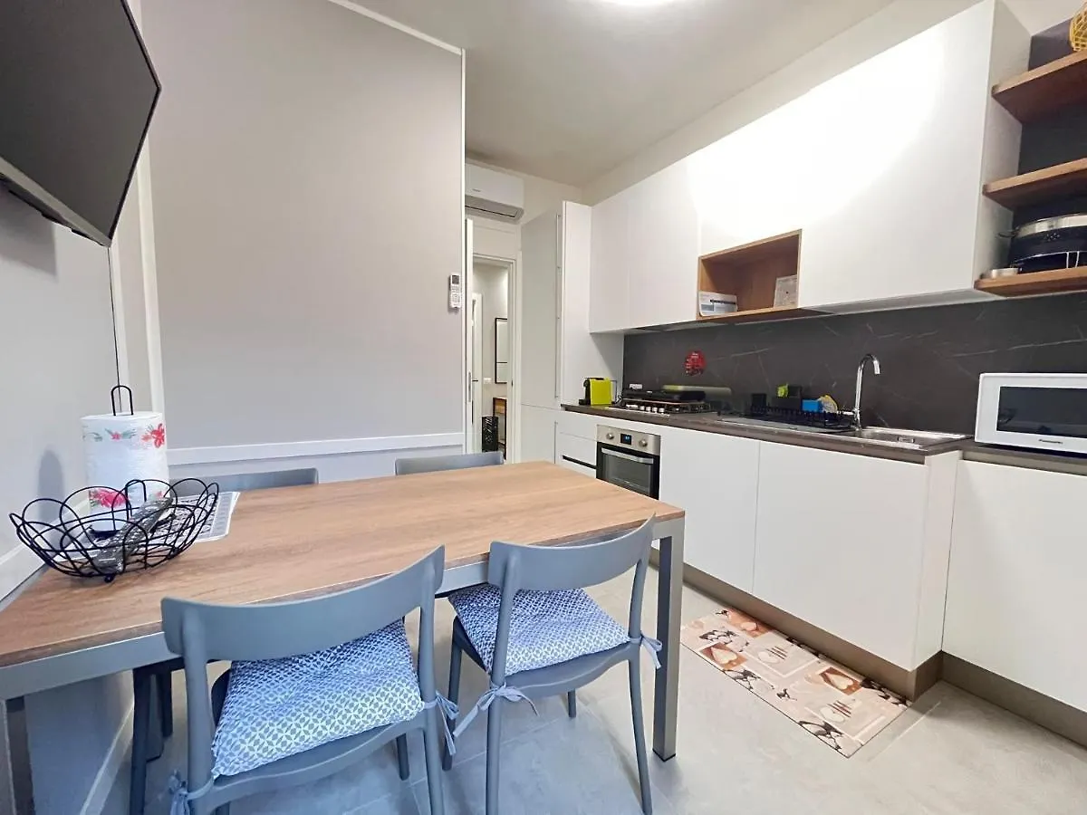 Apartament Kibilu - Via Bazzini Mediolan