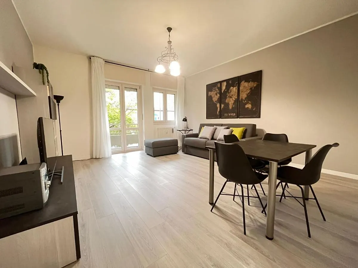 Apartament Kibilu - Via Bazzini Mediolan Włochy